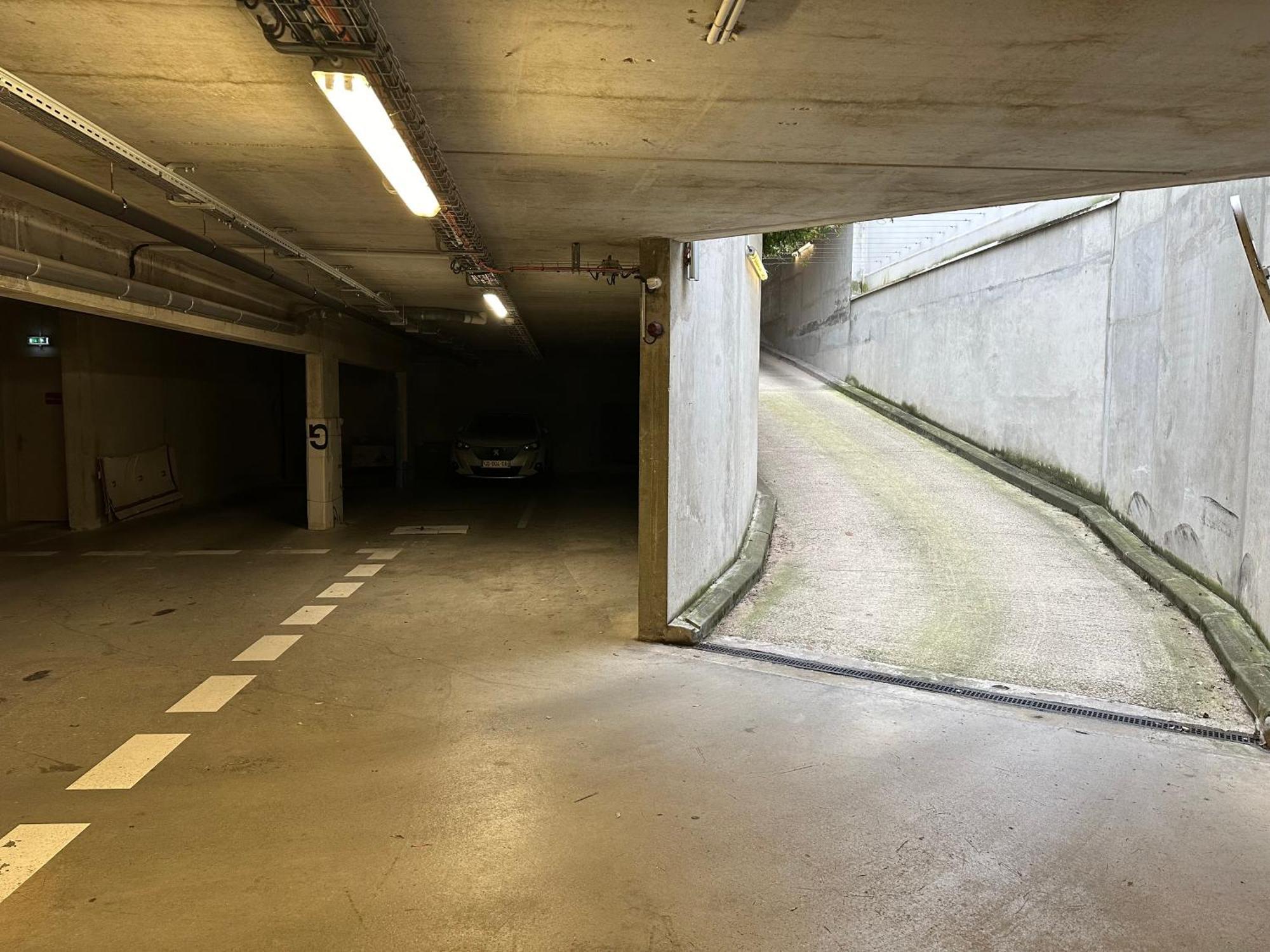 Ferienwohnung So Guest- Pepite De Charme Proche Cathedrale, Climatisation Parking Reims Exterior foto